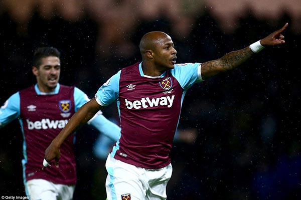 West Ham's Andre Ayew came off the substitutes' bench in the second half to rescue a point for his side against Watford.