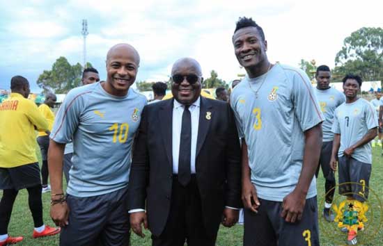 File image: Andre Ayew (L) and Asamoah Gyan with President Akufo-Addo (M).