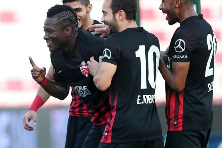  VIDEO: Asamoah Gyan scores opener as Al Ahli trounce Emirates 4-0 in UAE league opener