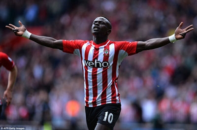 Southampton's Sadio Mane celebrates the first of the first-half treble on his way to the fastest ever Premier League hat-trick - 2 minutes and 56 seconds